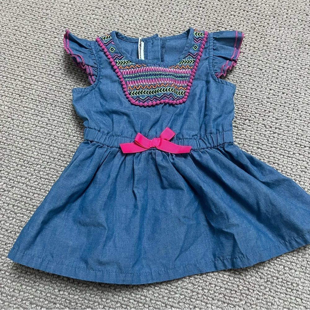🍭6/$30 Kids Headquarters Chambray Multicolored Flutter Sleeve Top /  Tunic 2T